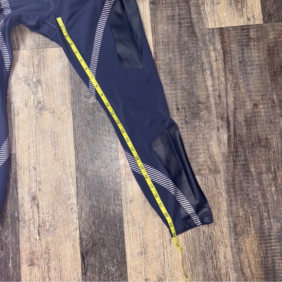 ATHLETA leggings Allyson Felix Legend 7/8 Tight Leggings size L Violet - Picture 6 of 16